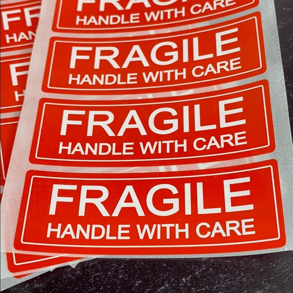 30 FRAGILE Stickers PRICE IS FIRM - Picture 4 of 4